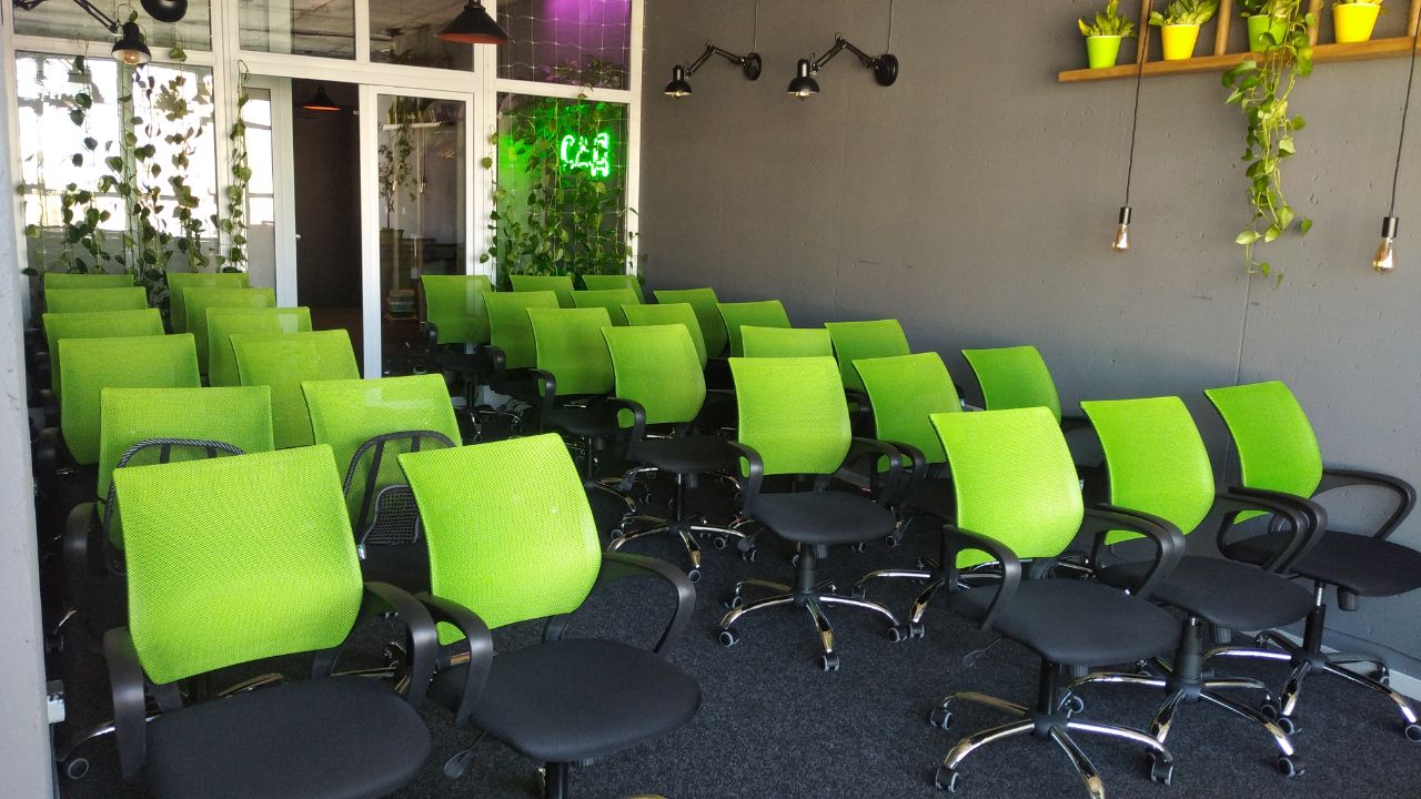 Конференц зал